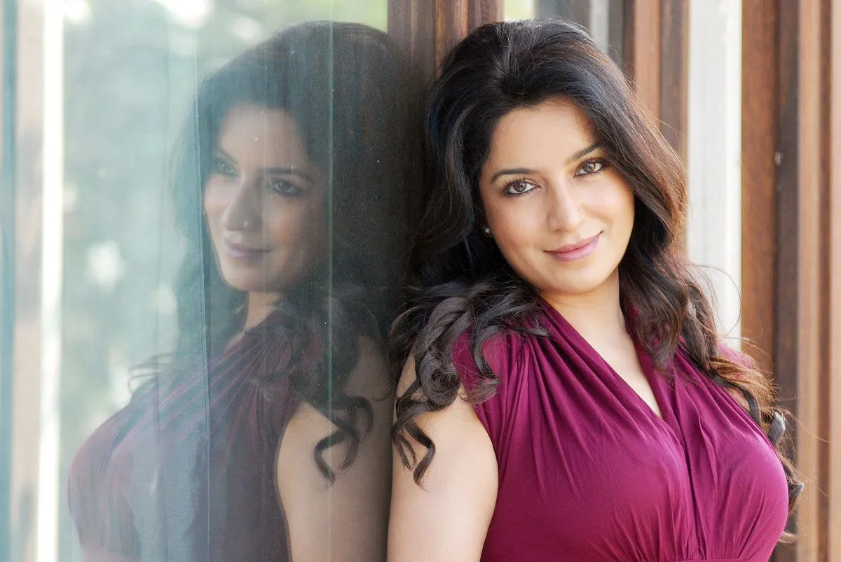Tisca Chopra To Make Her Debut as Director - Masala.com