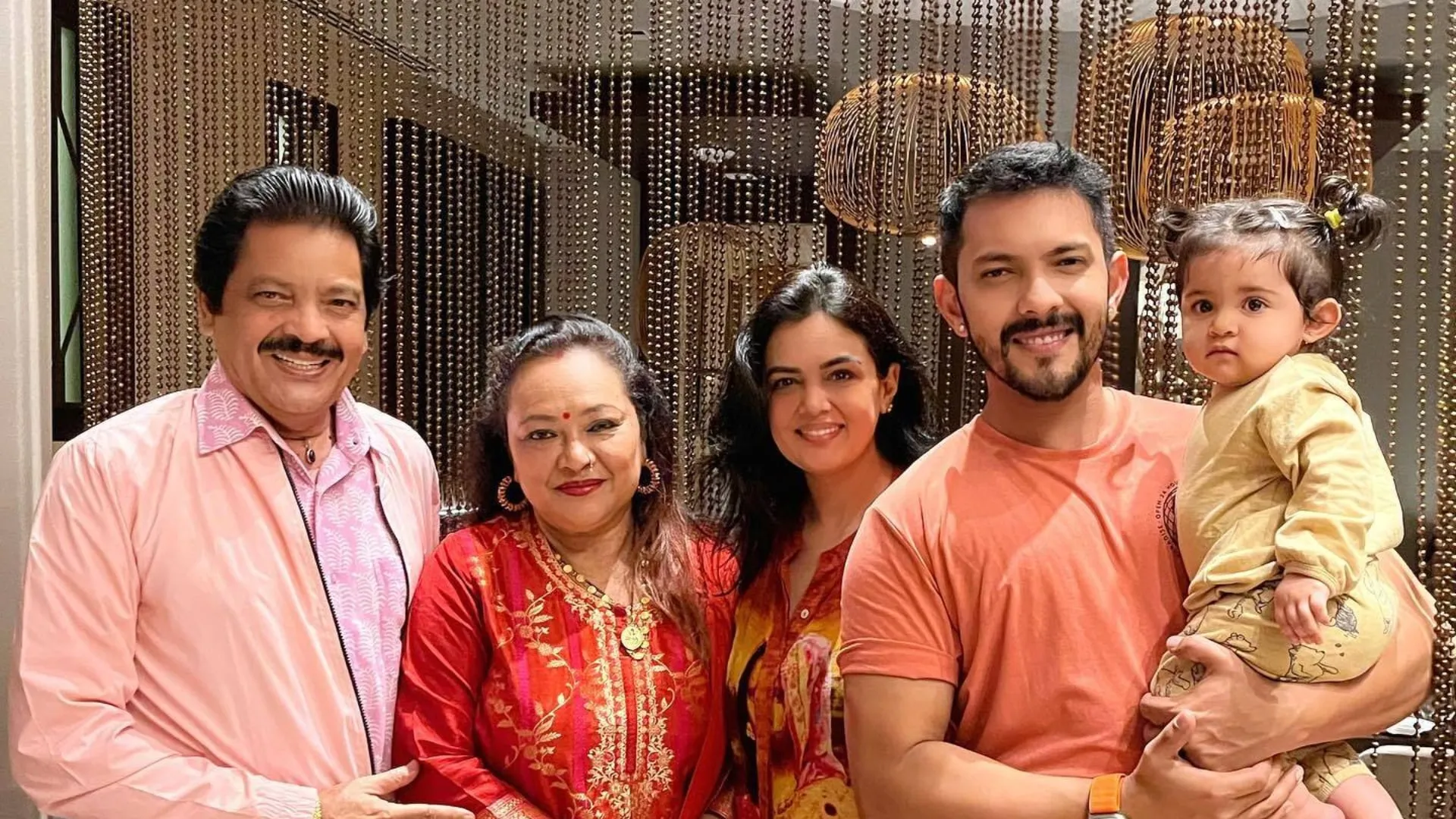 DYK Udit Narayan's first wife once confronted the singer for his second  marriage & blasted him: "I have come to seek my rightful place"