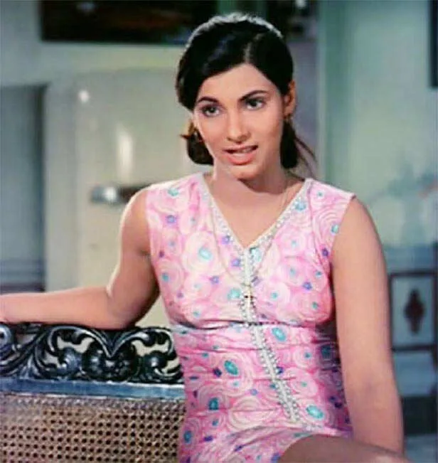 Birthday Special: Fashion Revolution Started By Dimple Kapadia With Her  Debut Film Bobby | Filmfare.com