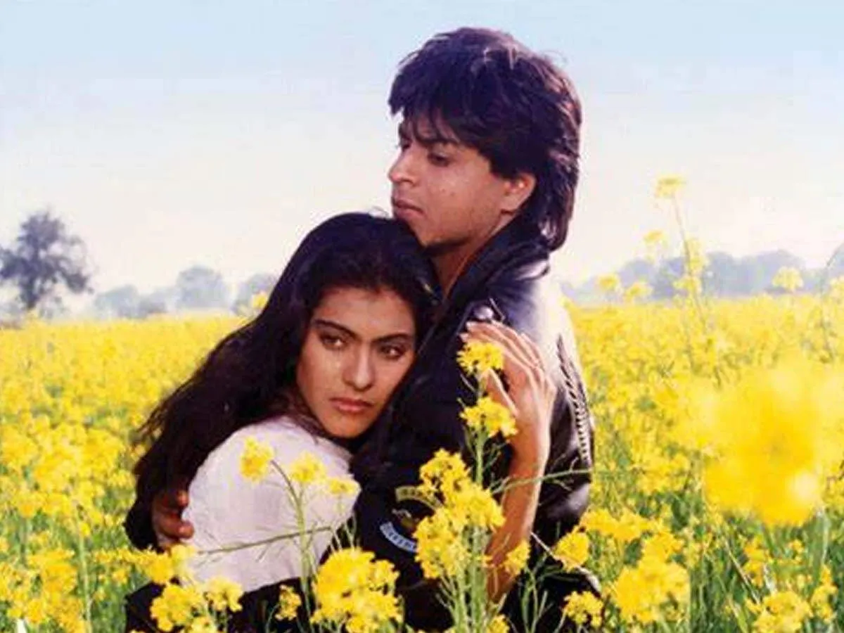 SRK, Kajol's DDLJ Becomes First Indian Film To Be Honoured With Statue In  Leicester Square | Filmfare.com