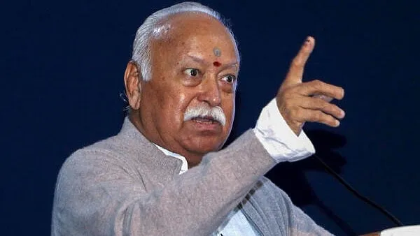 RSS Chief Mohan Bhagwat Advocates 'One Temple, One Well, One Cremation  Ground' for Social Harmony