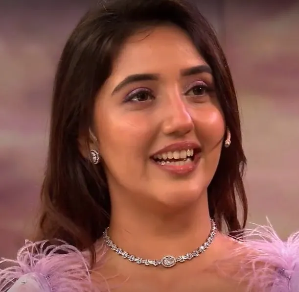 Who is Ashnoor Kaur? 