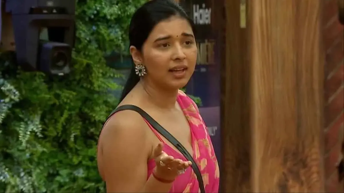 Bigg Boss 19: THIS Person Exposes Tanya Mittal, Calls Her Fake - 'Show Real  Personality' | The Filmy Charcha