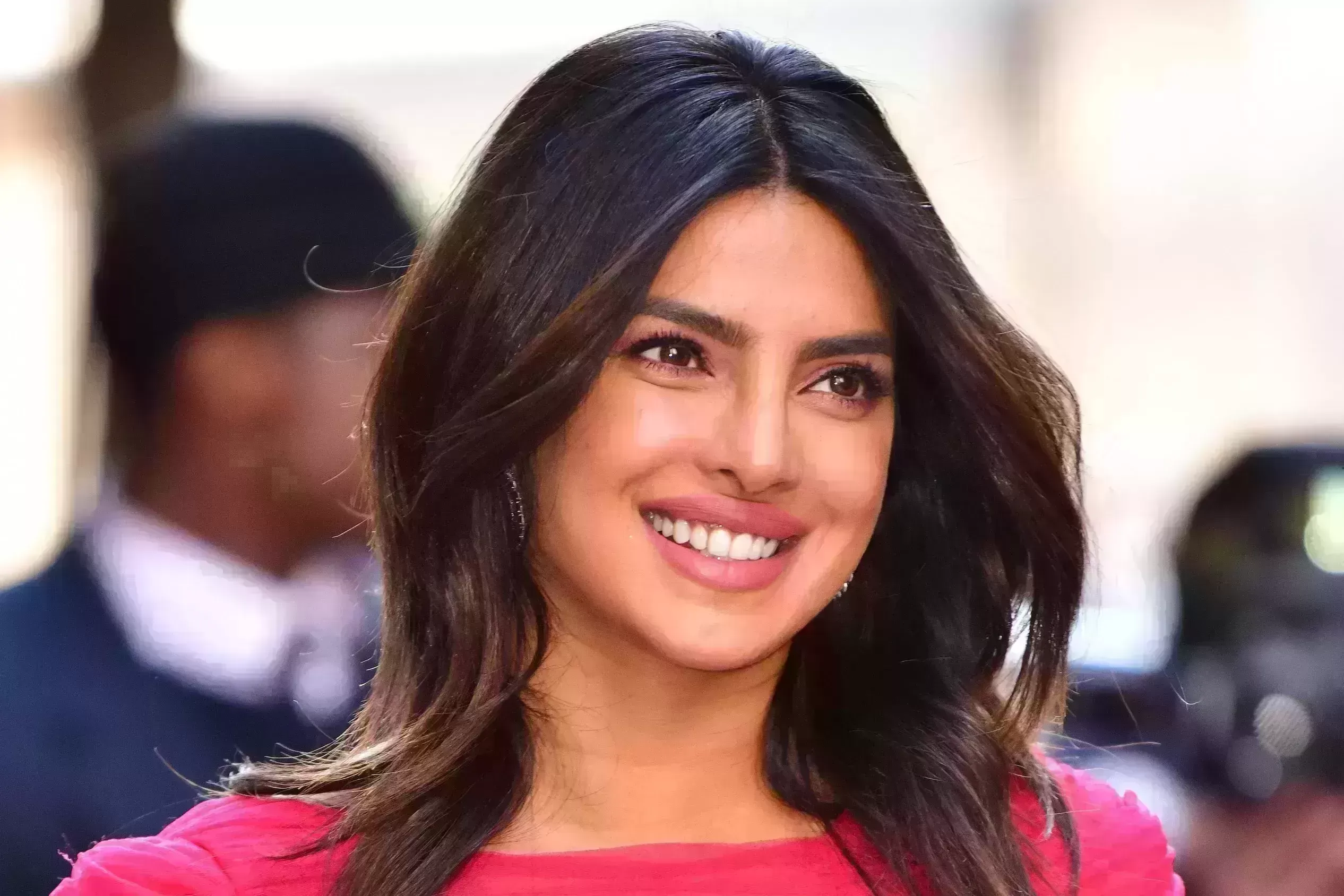 Priyanka Chopra tired of Bollywood politics; moved to US as she had 'beef'  with people in industry