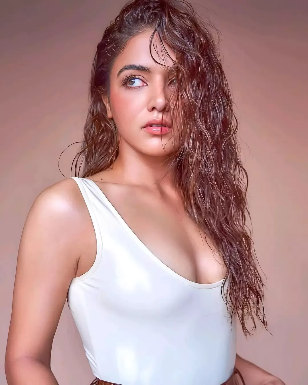Wamiqa Gabbi Wamiqa Gabbi Maddock Films gift hamper
