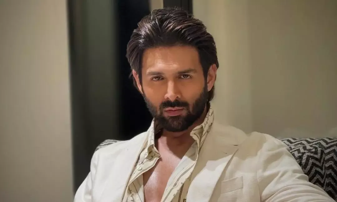 Chak De' director to team up with Kartik Aaryan