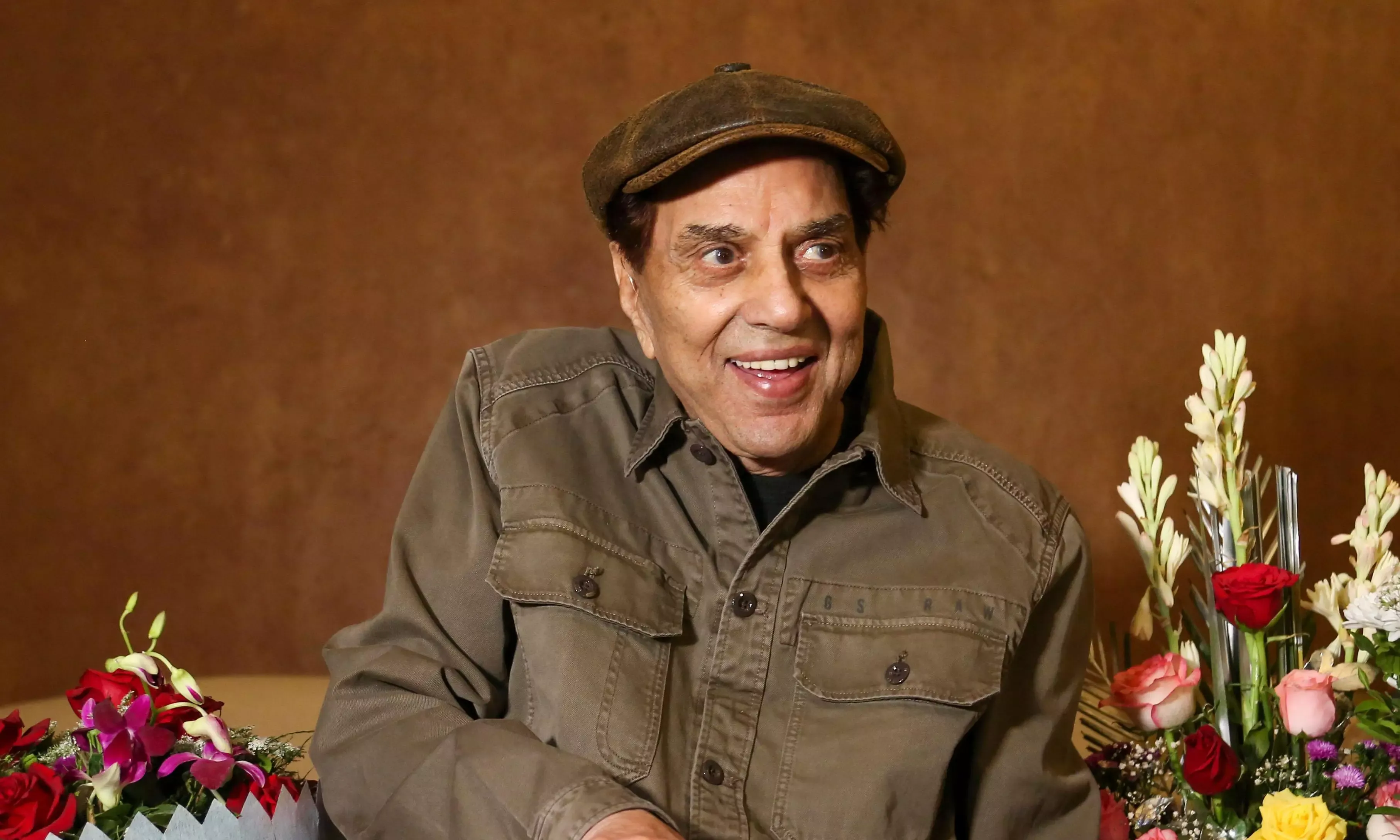 Dharmendra Discharged From Hospital