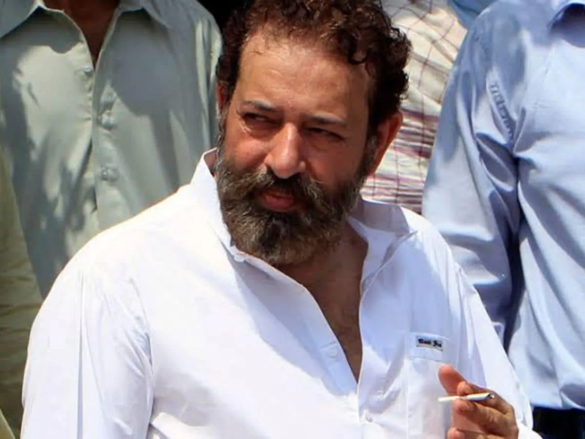Chaudhry Aslam Khan: जानिए बहादुर पाकिस्तानी एनकाउंटर स्पेशलिस्ट चौधरी असलम  खान की कहानी, जिस पर बनी फिल्म 'धुरंधर' - News18 हिंदी