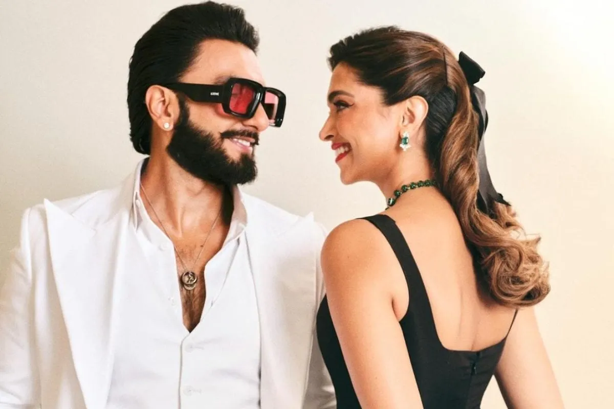 Deepika Padukone and Ranveer Singh Visit Church, Seek Blessings Ahead of  Baby's Arrival: Report | Movies News - News18
