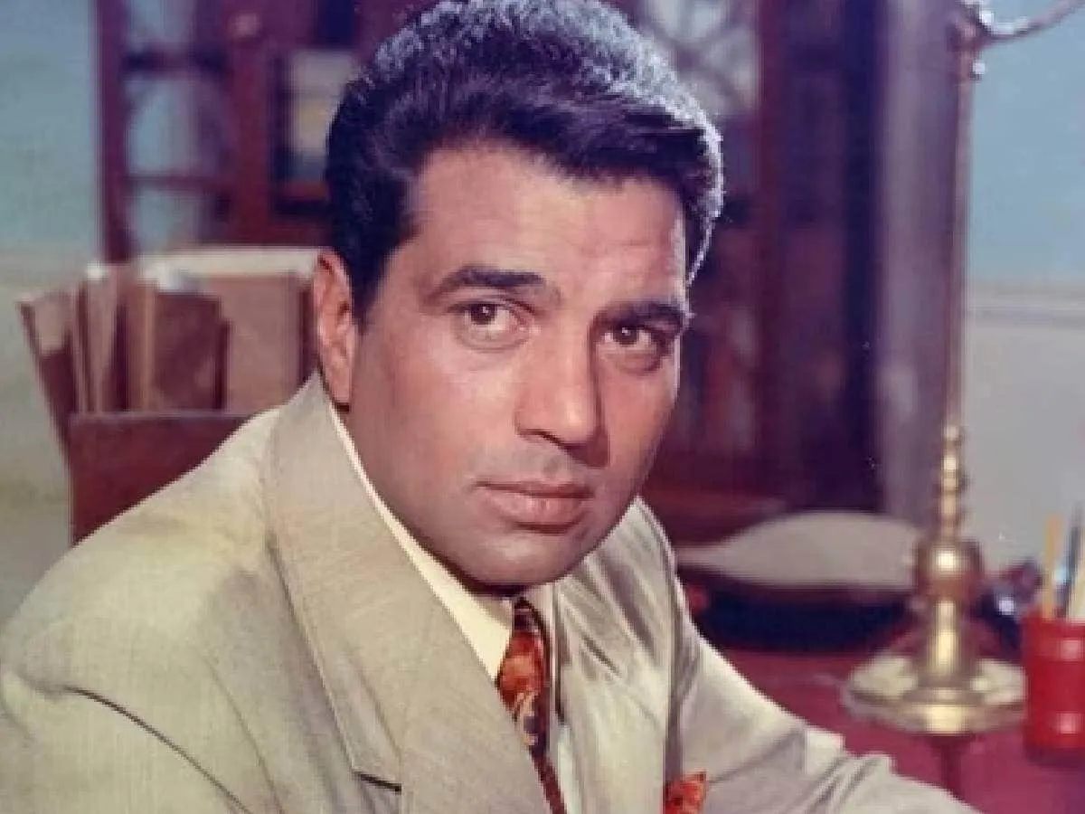 Dharmendra Deol Net Worth: Bollywood's 'He-Man' Leaves Behind A Legacy And  Assets Worth Hundreds Of Crores