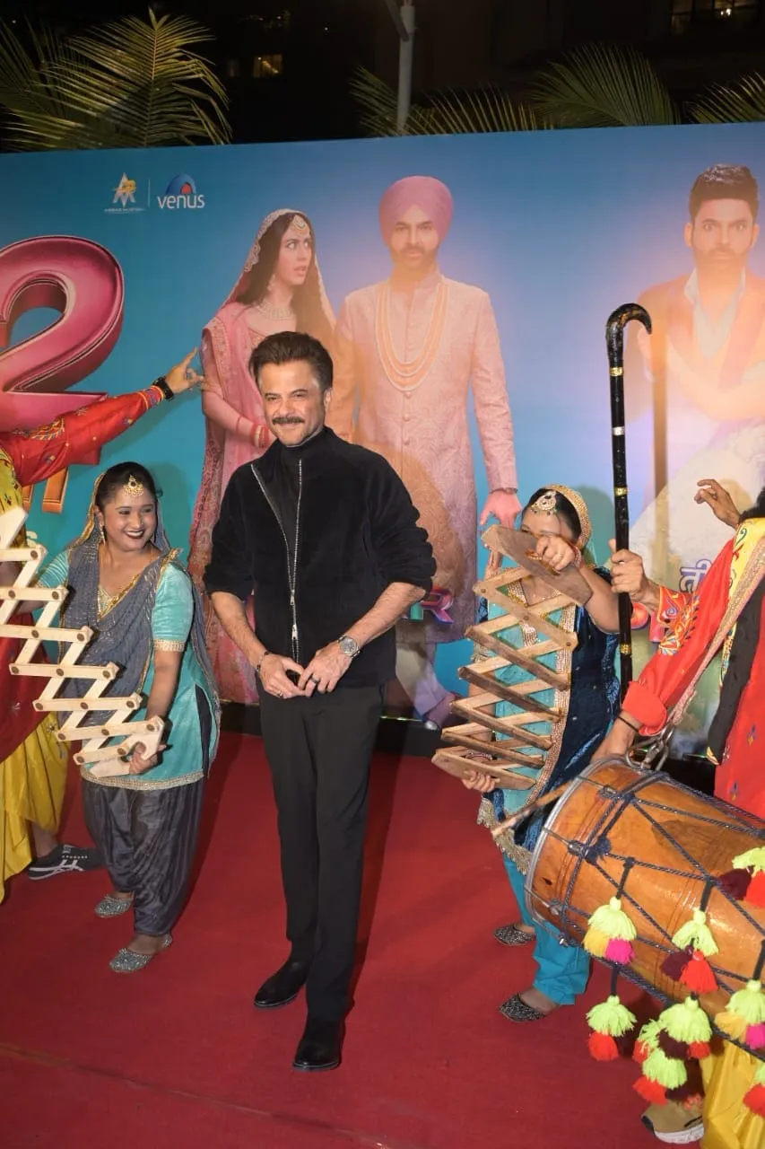 Kis Kisko Pyaar Karoon 2 Screening: Aamir Khan, Tabu, Anil Kapoor, Suniel  Shetty Attend