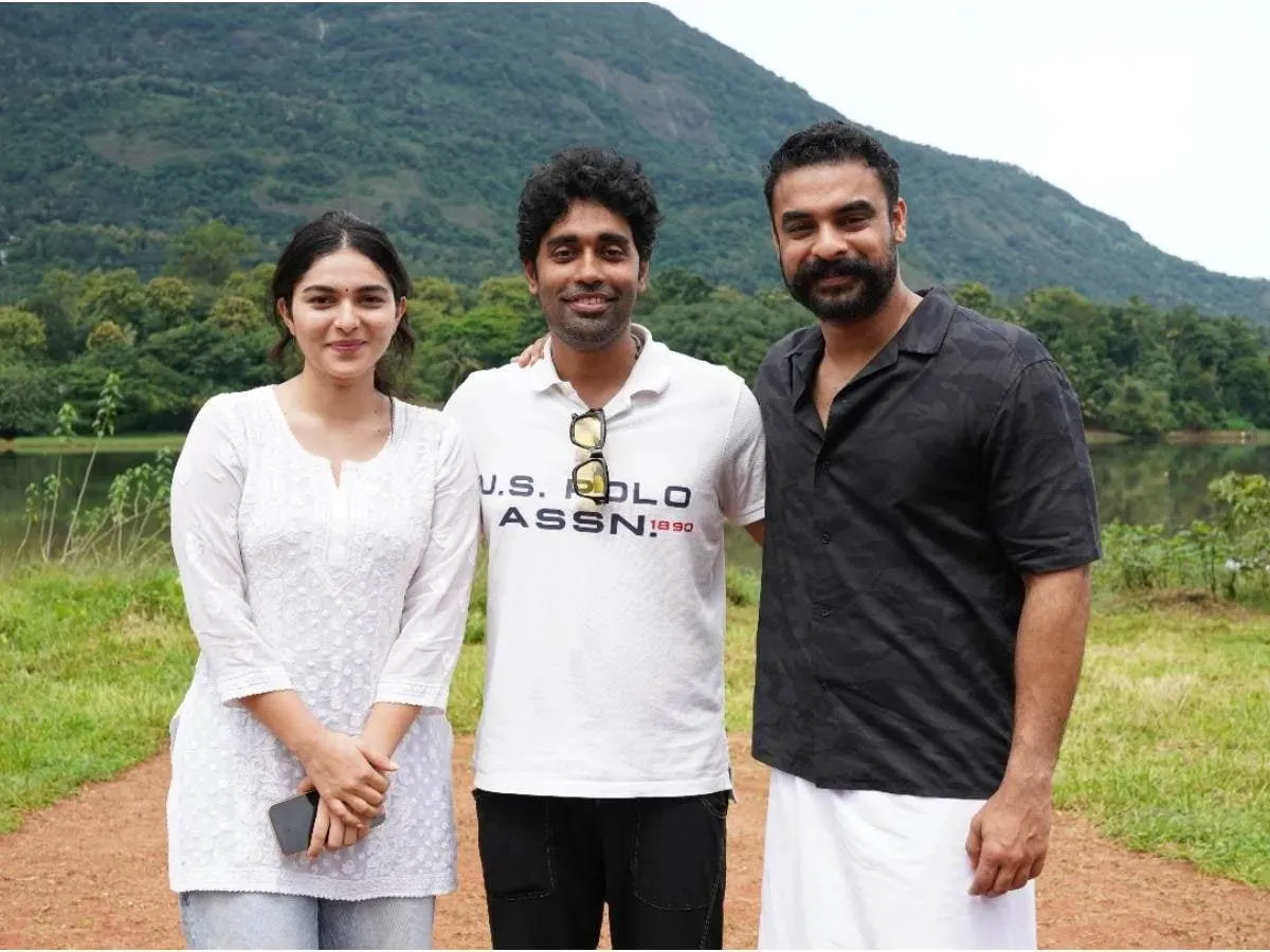 Tovino Thomas Starrer 'Pallichattambi' To Release On THIS Date |  Malayalam-cinema News - News18