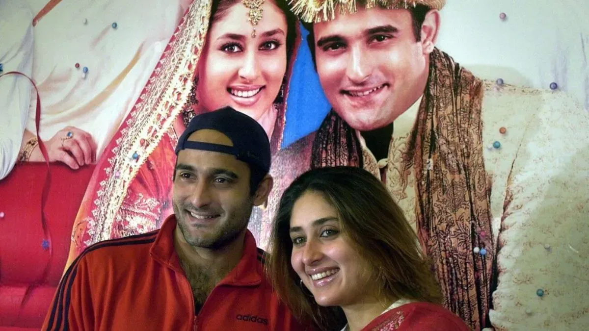 Video: करीना कपूर का बहुत बड़ा क्रश थे Akshaye Khanna, रहमान डकैत को बताया  था 'क्यूट' - kareena kapoor once admitted that she was crazy for akshaye  khanna calls him cute