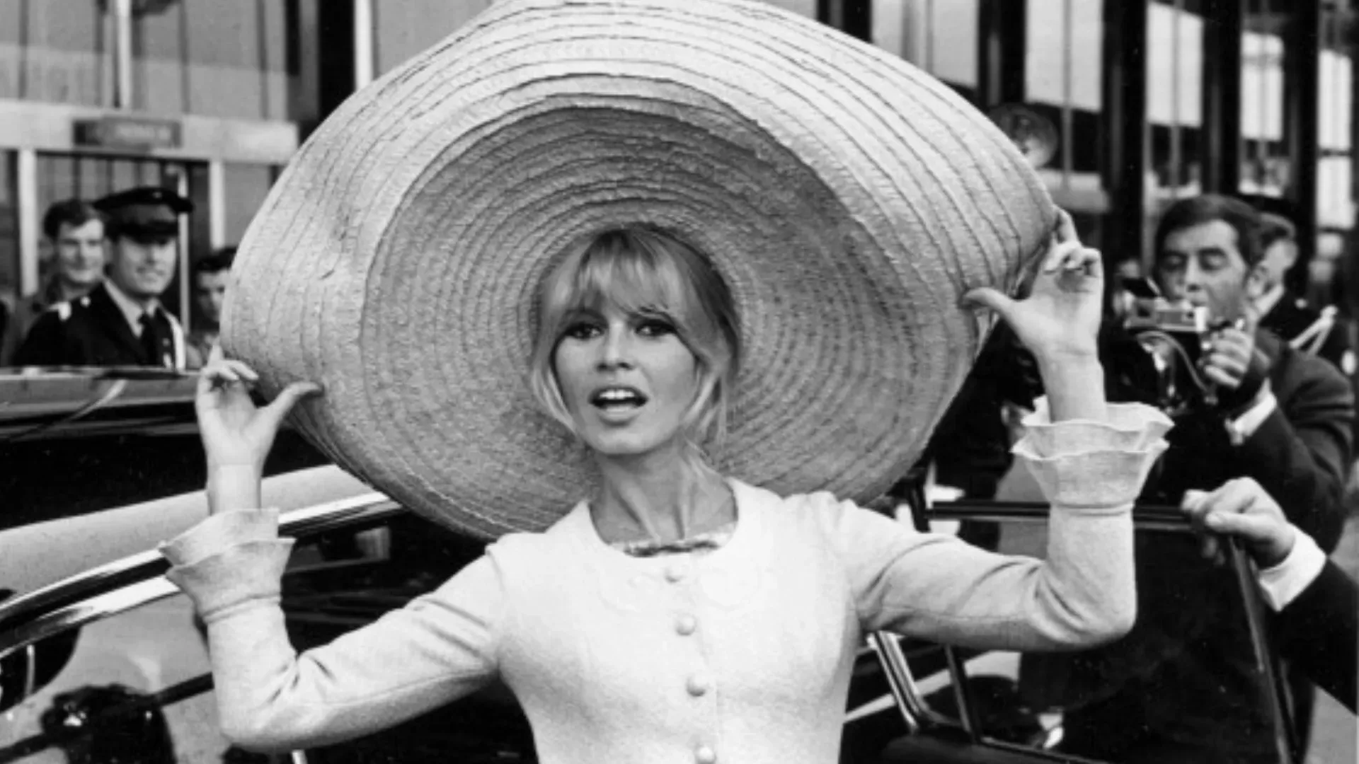 Brigitte Bardot Dies: फ्रेंच आईकॉन ब्रिजिट बार्डोट का निधन, And God Created  Woman से मिली थी पहचान - french actress brigitte bardot dies at the age of  91