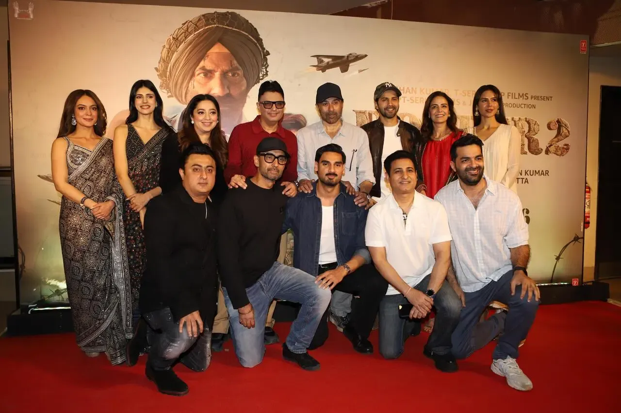 Varun Dhawan, Sunny Deol, Ahan Shetty and others at Border 2 screening