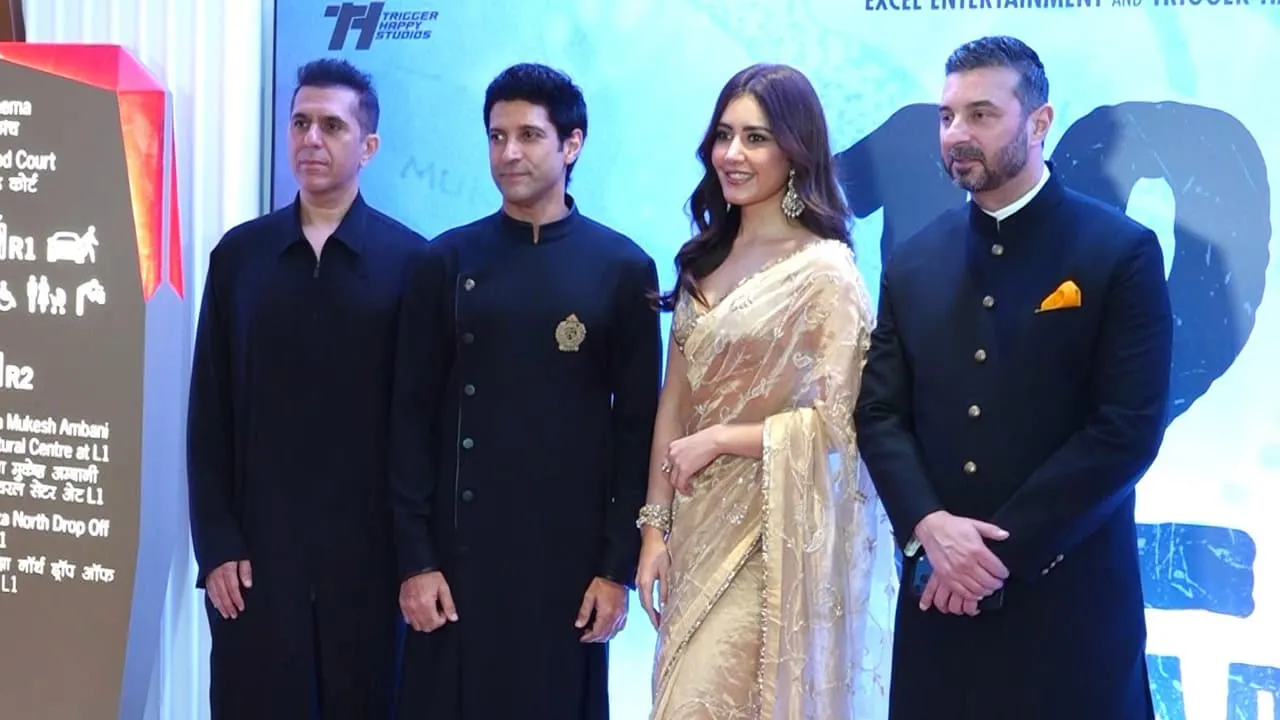 120 Bahadur screening: Ranveer Singh to Rekha and More Bollywood celebs  attend-PHOTOS | Asianet Newsable