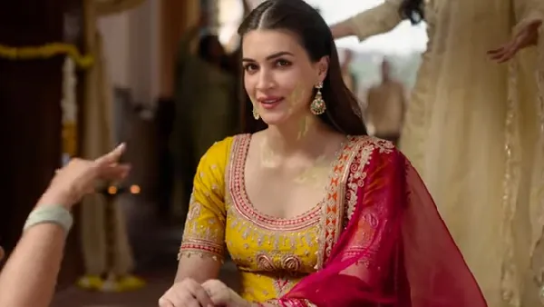 Tere Ishk Mein Teaser OUT: Fans Go Wild Over Kriti Sanon's Performance,  "Can't take my eyes off" - Filmibeat