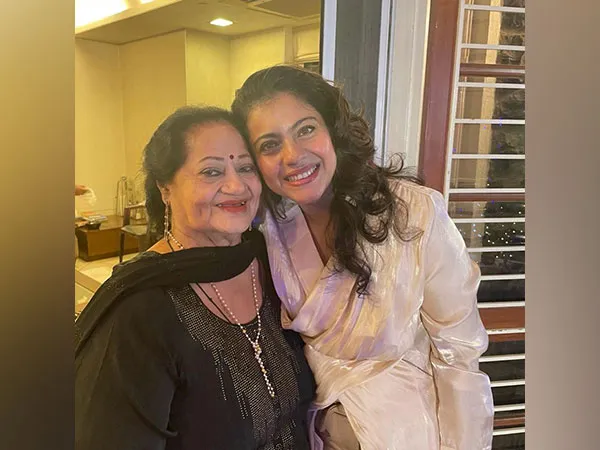  Kajol 