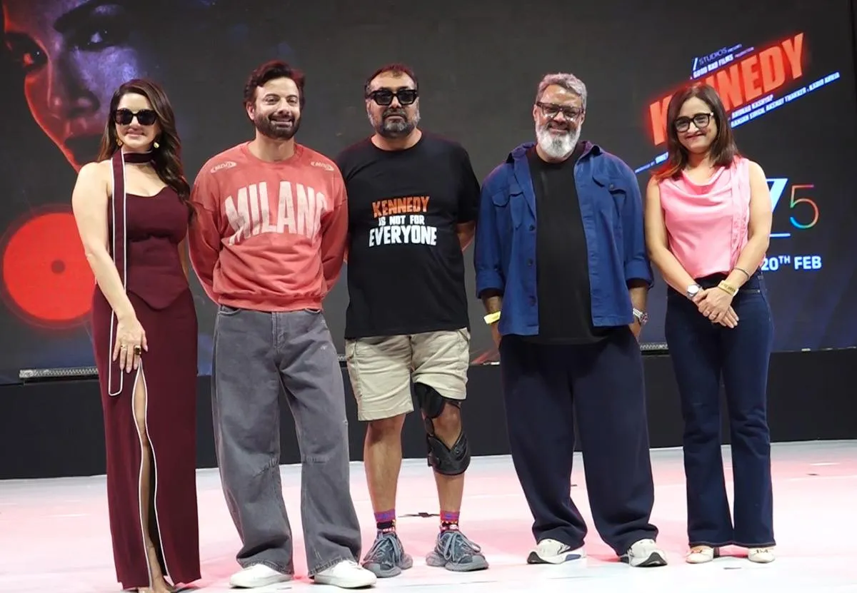 WATCH: Sunny Leone's Manic Laugh in Kennedy - Rediff.com