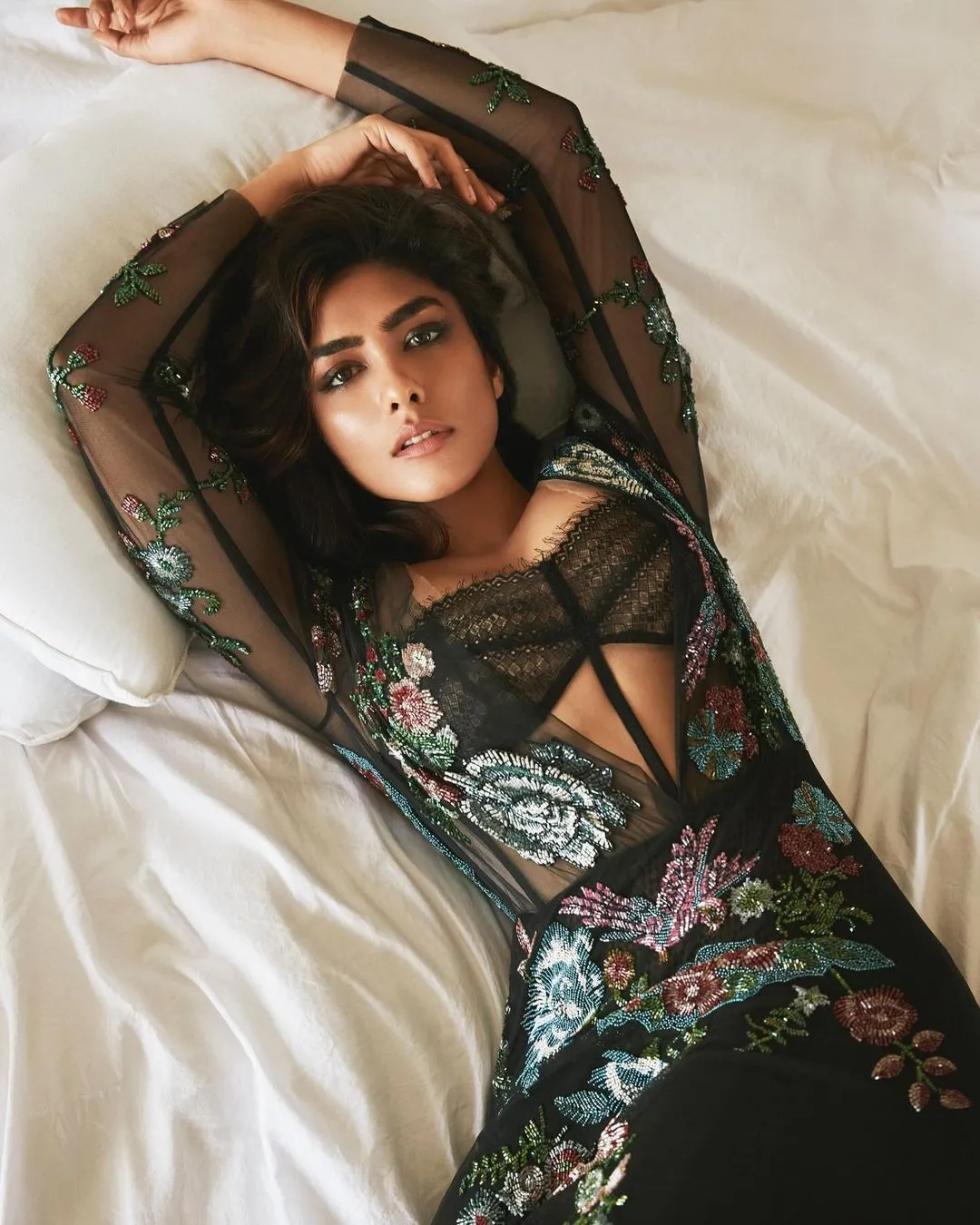 Mrunal Thakur 