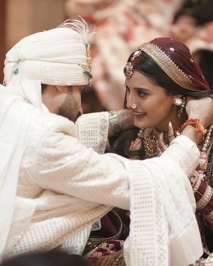 Ayushi Khurana Marries Actor Suraj Kakkar In A Beautiful Ceremony -  Filmibeat