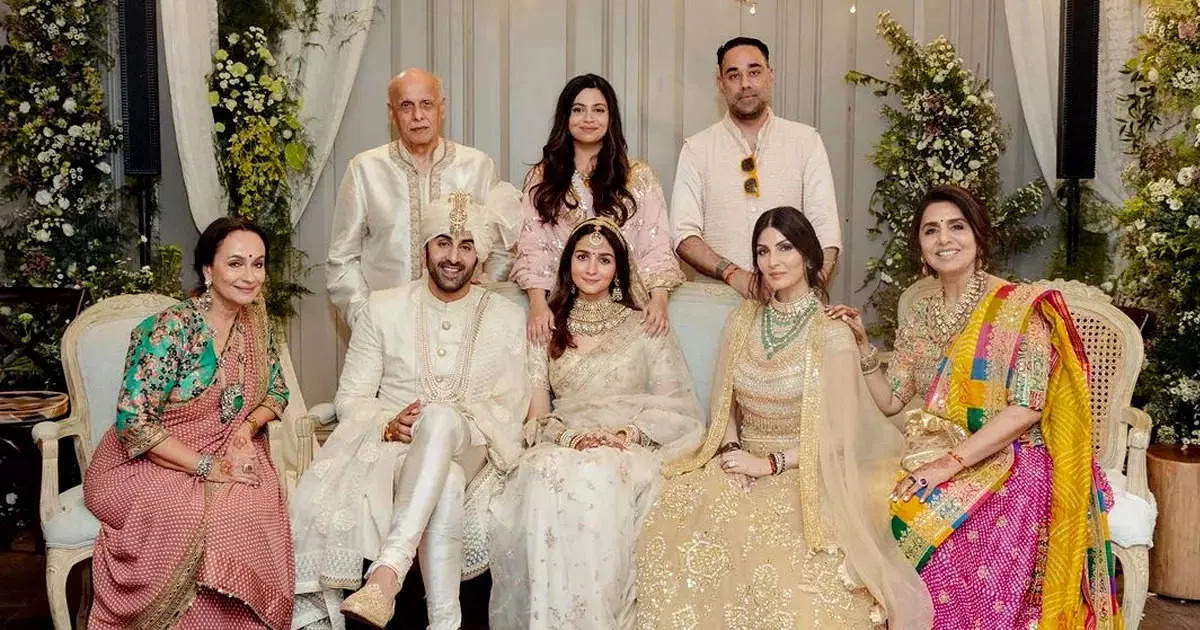 Alia Bhatt-Ranbir Kapoor Wedding Gifts ranbir kapoor gets 2 point 5 crores watch from alia bhatt mother soni razdan know joota chupai rasam to Kashmiri shawl for guests- Ranbir Kapoor's mother-in-law