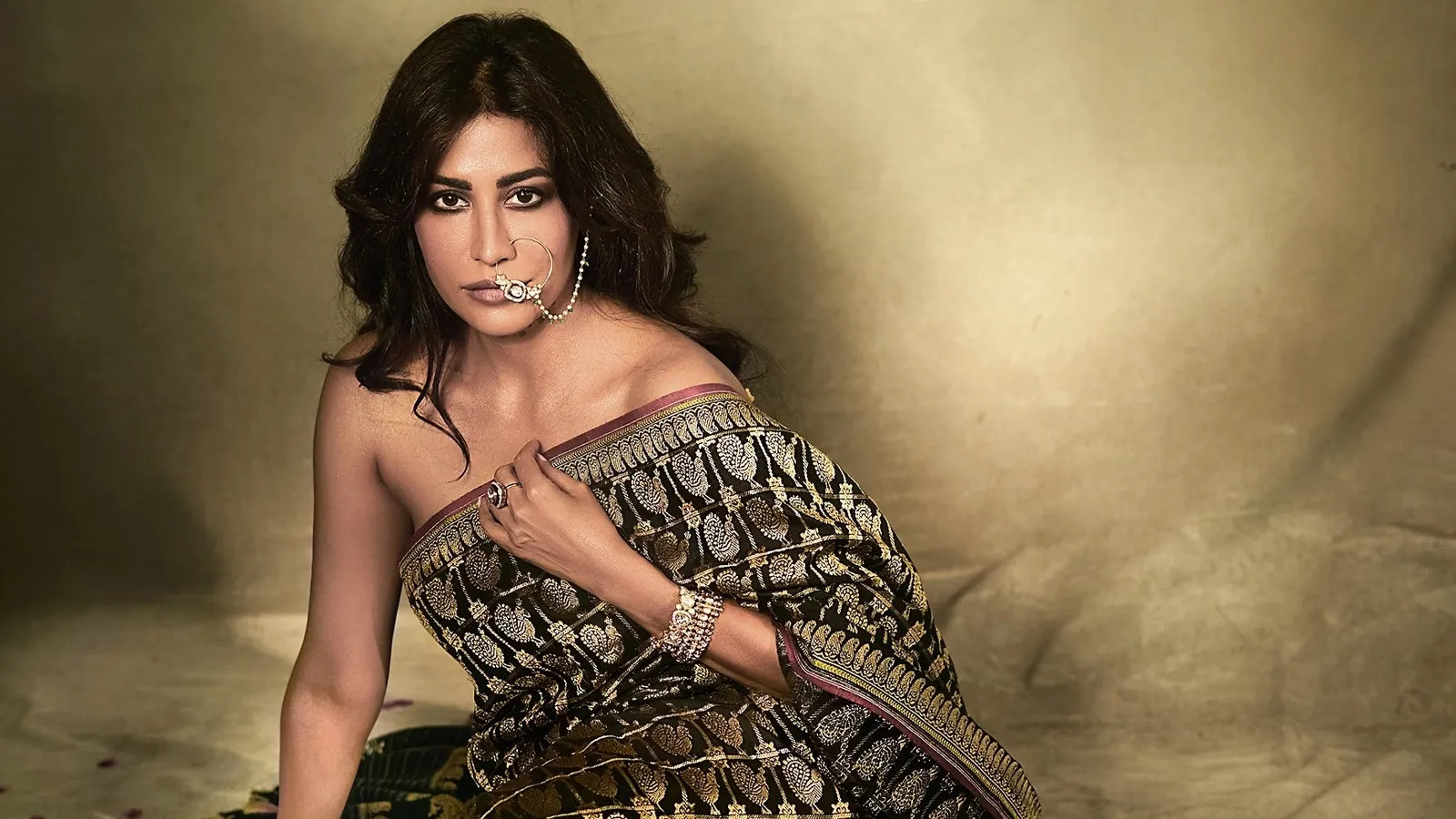  Chitrangda Singh 