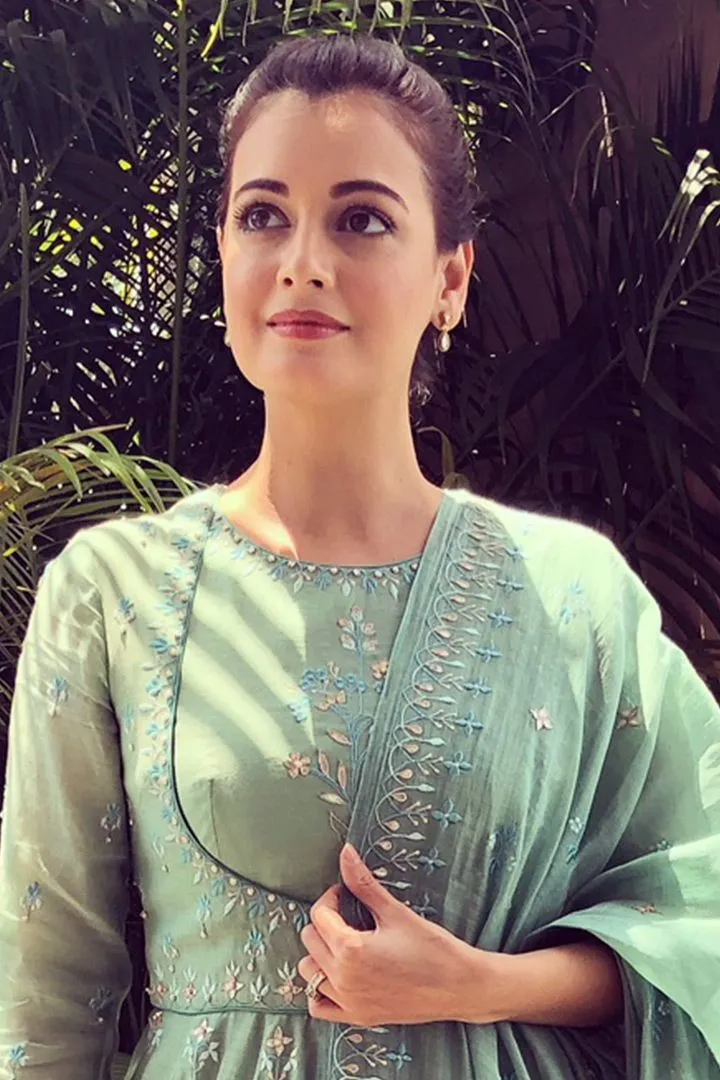 Bollywood's Style Directory - What Dia Mirza and Shilpa Shetty Kundra Wore?  | Vogue India | Vogue India