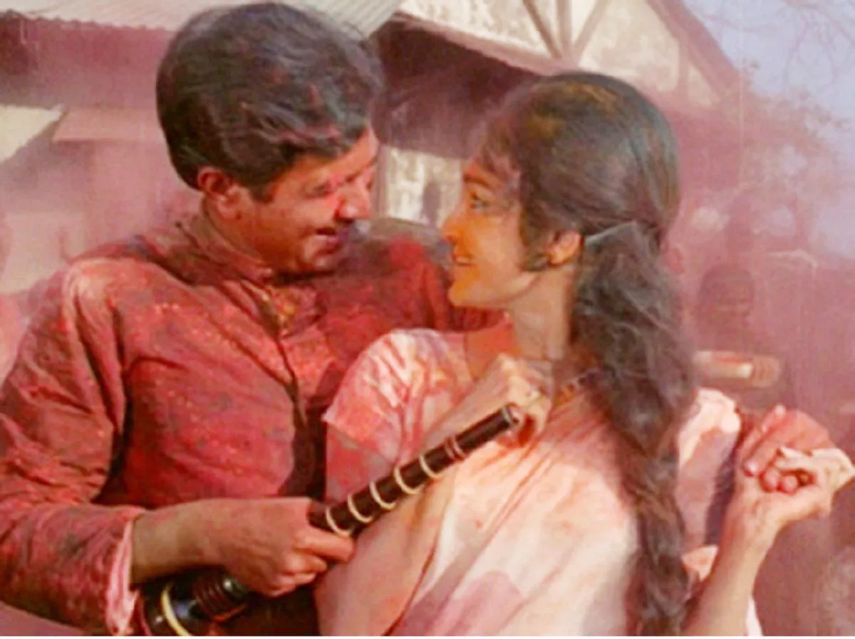 Bollywood Throwback: होली के एक सीन ने हिट करवा दी थी राजेश खन्&zwj;ना की ये  फ&zwj;िल्&zwj;म, आज भी सुना जाता है उसका गाना, Bollywood throwback holi rajesh  khanna kati patang song aaj