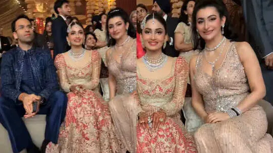 Shalini Passi shared videos with Yashaswini and Shashvat