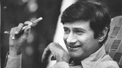 Remembering Dev Anand at 100: The late Dilip Kumar's heartfelt tribute to  the iconic actor's kindness and professionalism | Hindi Movie 