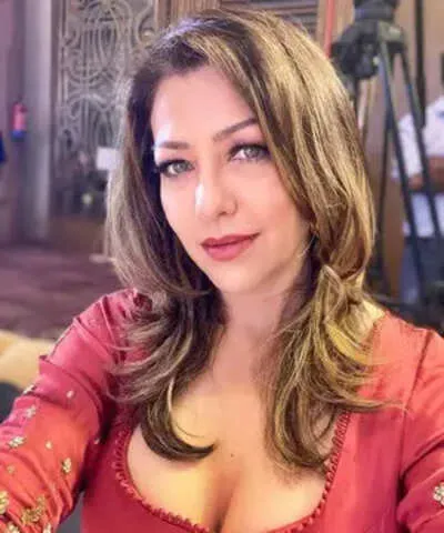 Mismatched 3' actress Aditi Govitrikar reveals her New Year plans | - Times  of India