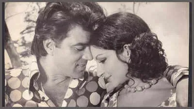 Sharmila Tagore reflects on memories of working with Dharmendra: We would  have done 'Rocky Aur Rani Kii Prem Kahaani' but...' | - The Times of India