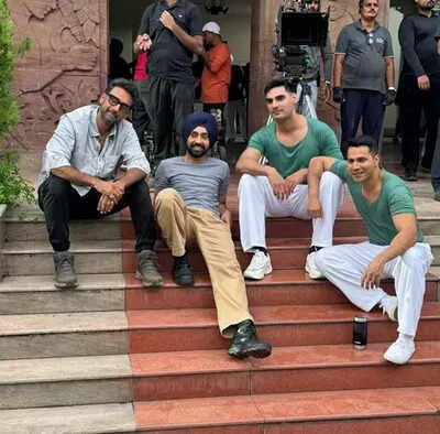 Ahan Shetty wraps up a shooting schedule for 'Border 2' with his brothers  Diljit Dosanjh and Varun Dhawan | - Times of India