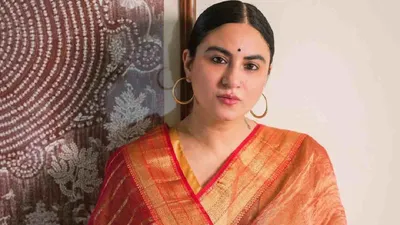 Bigg Boss 9 fame Priya Malik escapes major fire accident during Diwali;  credits father for saving her life - The Times of India