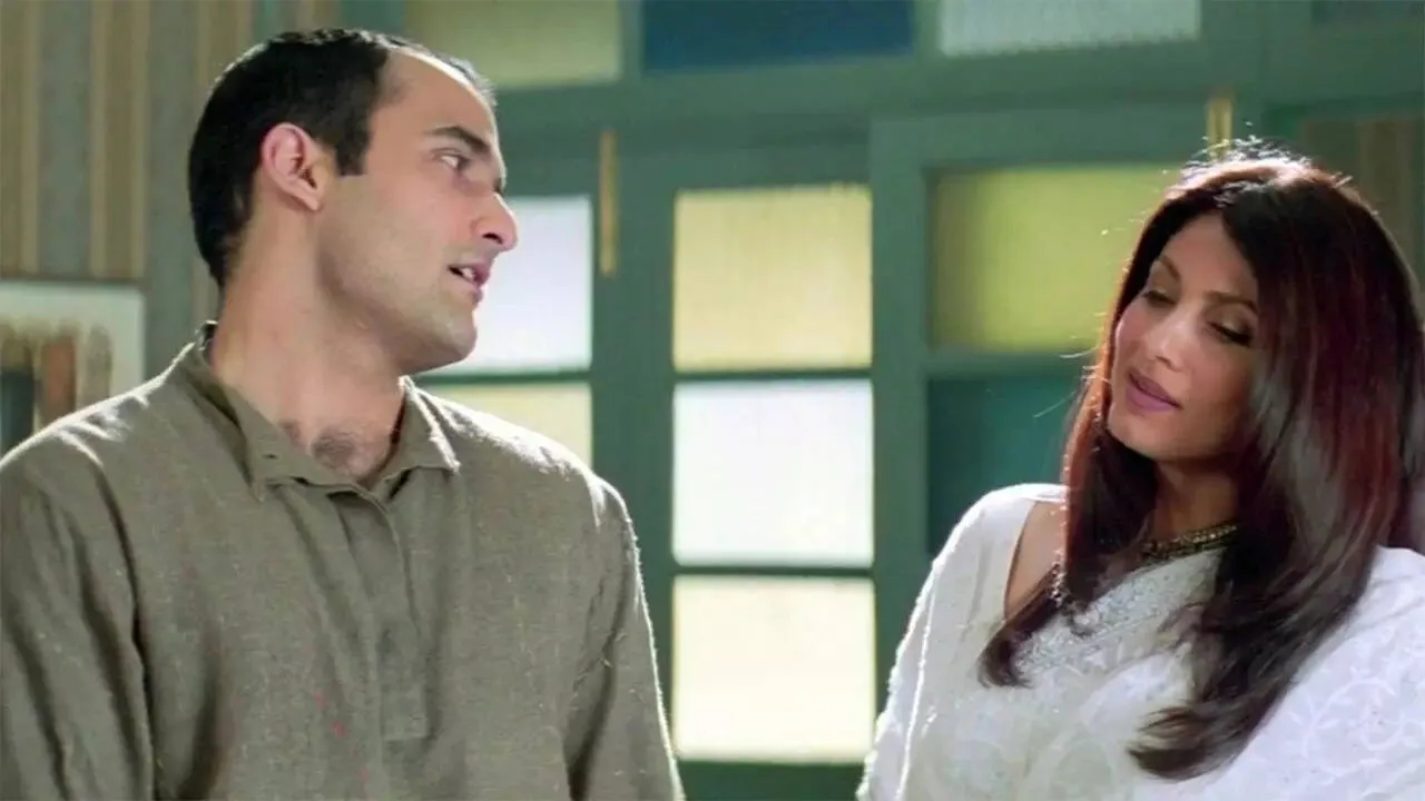 When Dimple Kapadia almost said NO to 'Dil Chahta Hai'; the actress  revealed how a phone call from Akshaye Khanna persuaded her to join | - The  Times of India