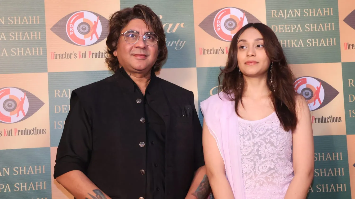 दीपा शाही, राजन शाही और इशिका शाही ने भव्य इफ्तार पार्टी की मेजबानी की