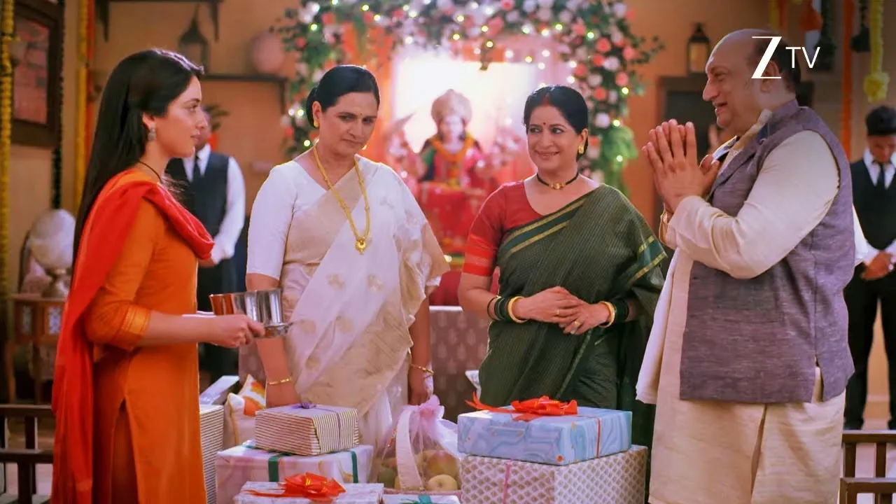 Jagadhatri Hindi Show - जगद्धात्री - Promo - Everyday At 10 PM - Zee TV -  YouTube