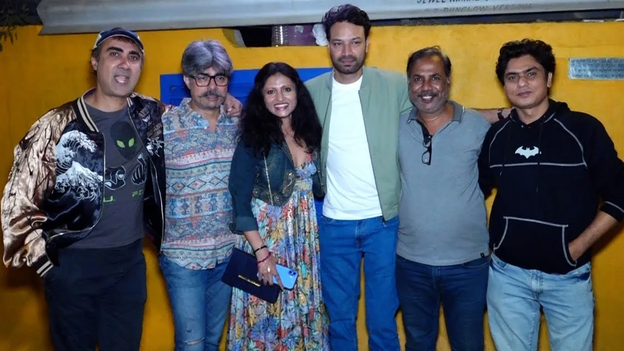 Ranvir Shorey, Seema Biswas, Sushant Singh & Alok Pandey At Bindiya Ke  Bahubali Wrap Up Party