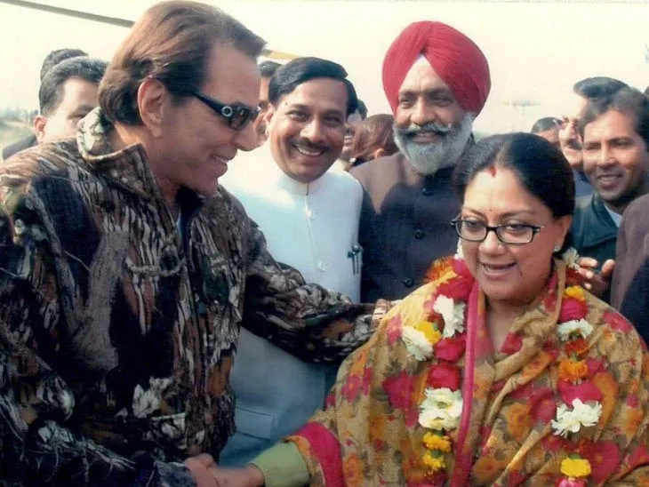 Missing posters of Dharmendra once appeared in Bikaner; Praised Hitler's  rule during his MP tenure and called his election rival as 'younger brother'