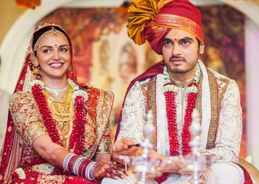Esha Deol Divorce Reason 