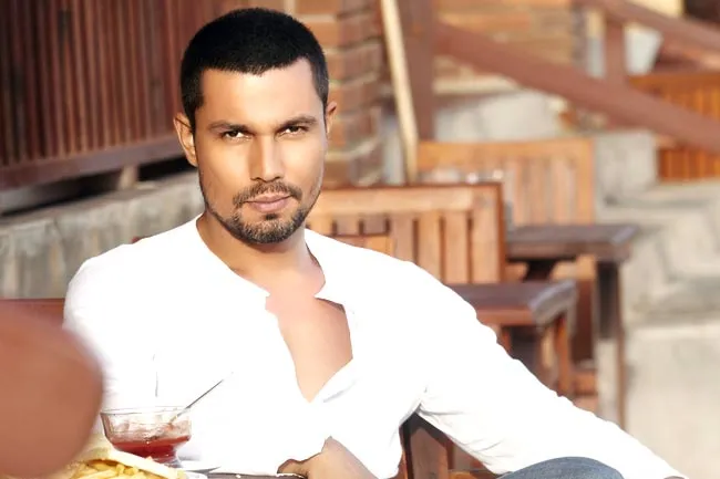 Randeep Hooda to star in 'Yeh Laal Rang'