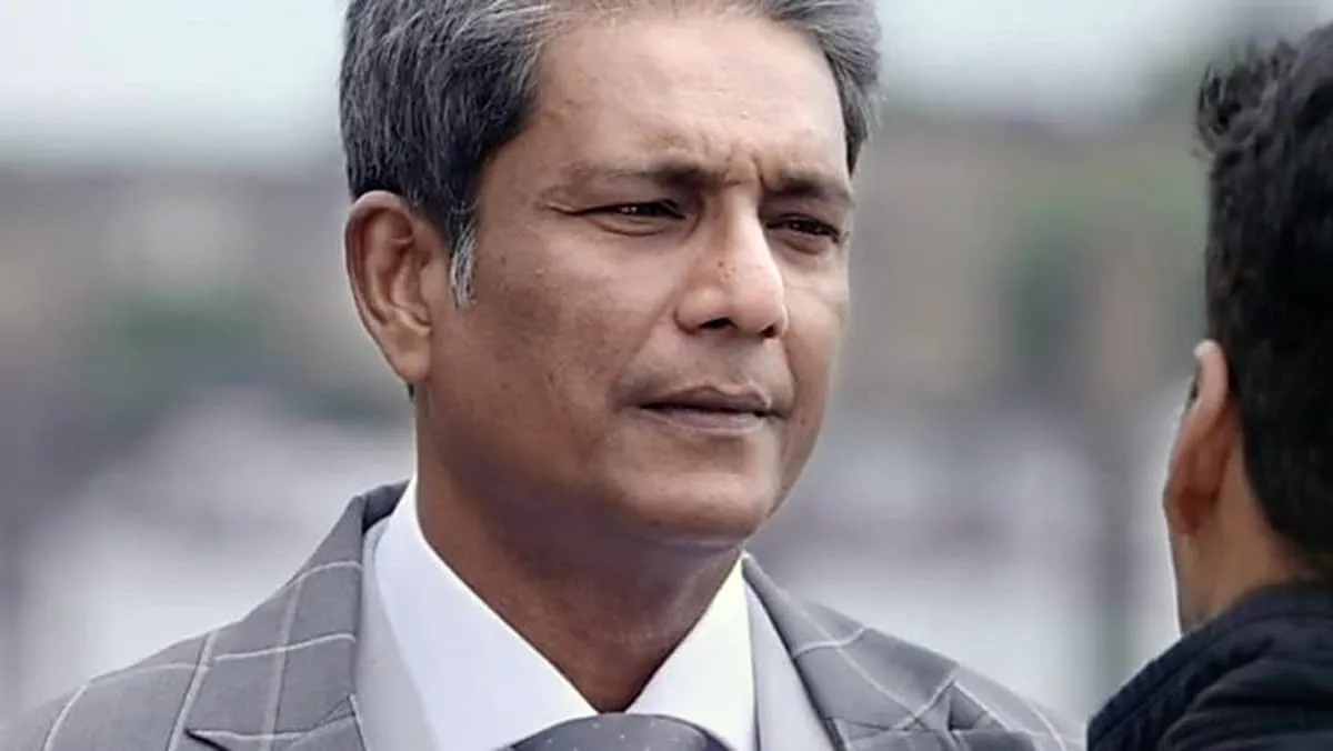 Adil Hussain 