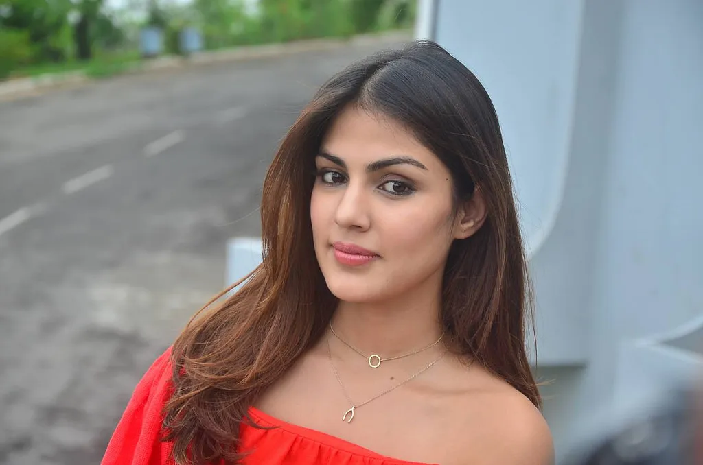  Rhea Chakraborty 