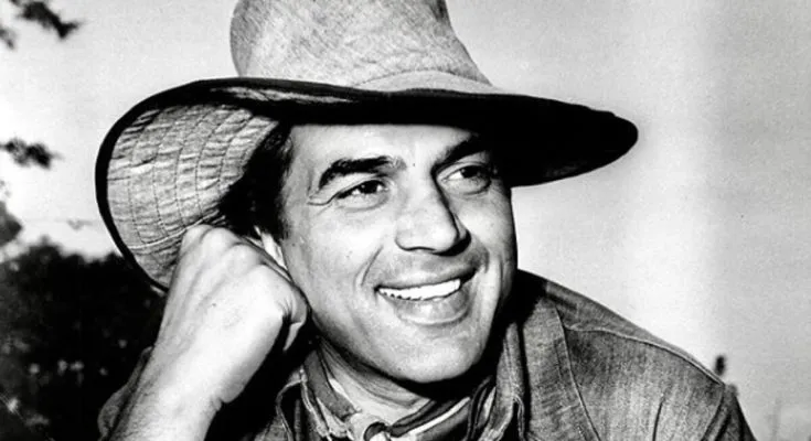 Dharmendra: The Eternal Romantic Who Made India Believe in Love - Seniors  Today