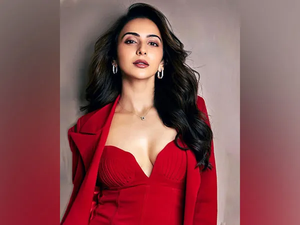 Rakul Preet Singh oozes charm