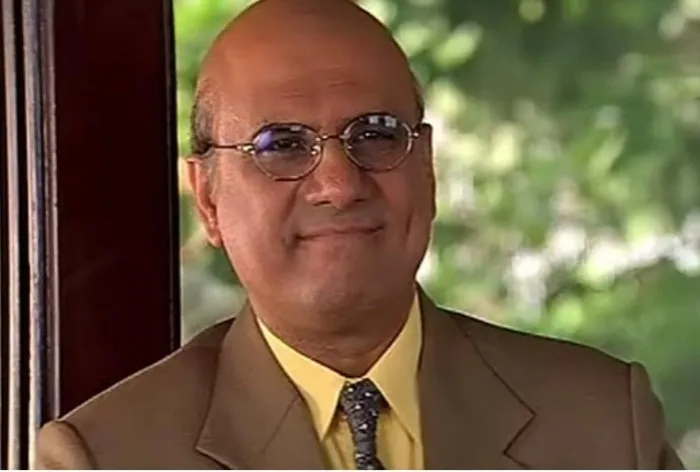 बोमन ईरानी उर्फ ​​डॉ. अस्थाना ने मुन्ना भाई 