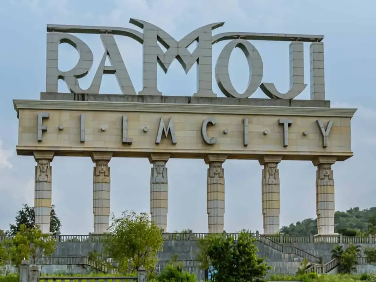Hyderabad City Seeing Package (Option 2) - Ramoji Film City