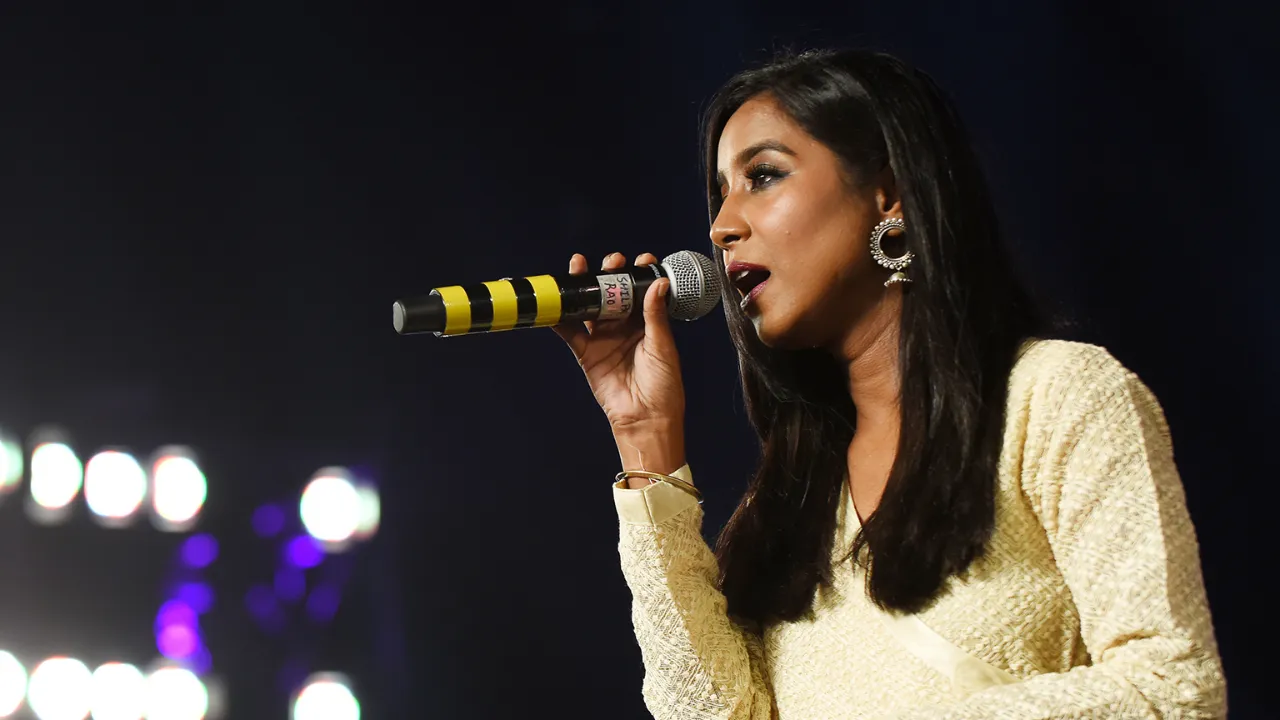 Bollywood singer Shilpa Rao: "I didn't think I would become a singer." -  The Glitz Media