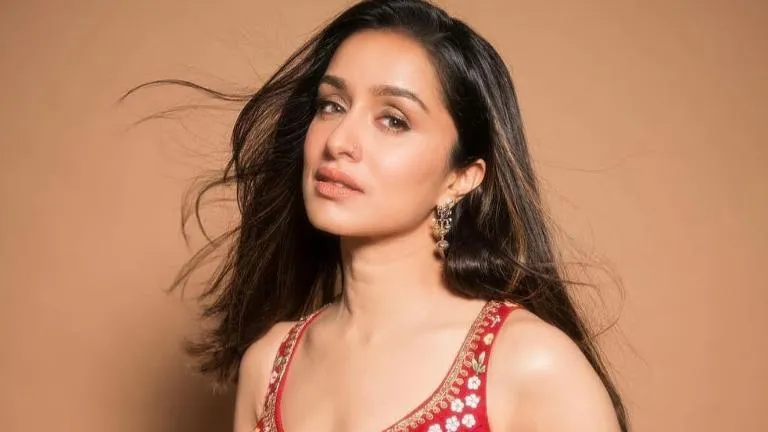 5 Reasons Why Shraddha Kapoor Is Loved By Millions | Bollywood Bubble